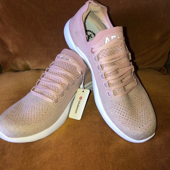 APL Shoes - APL TechLoom Breeze